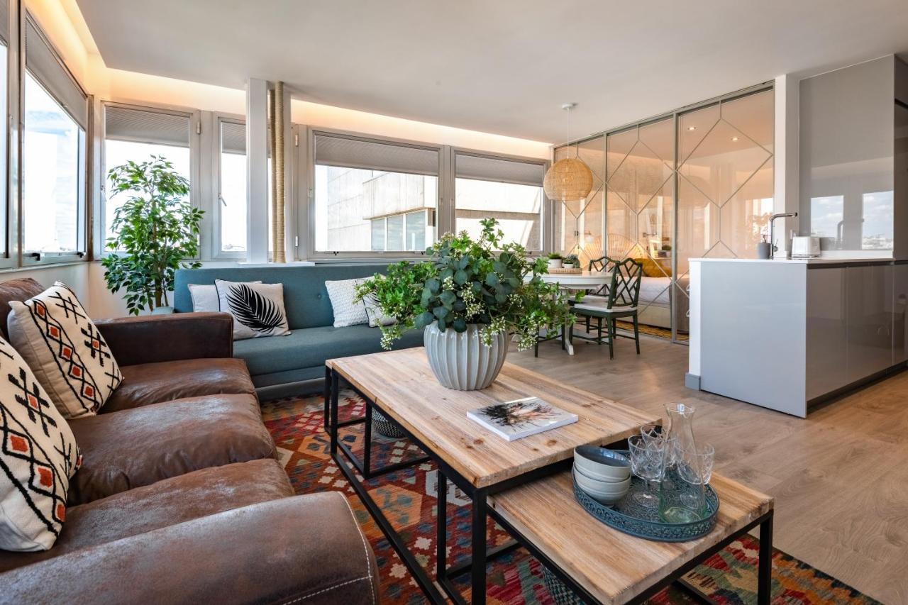 2 Bedrooms 1 Bathroom Furnished - Justicia - Incredible Views - Mintystay Madrid Eksteriør billede