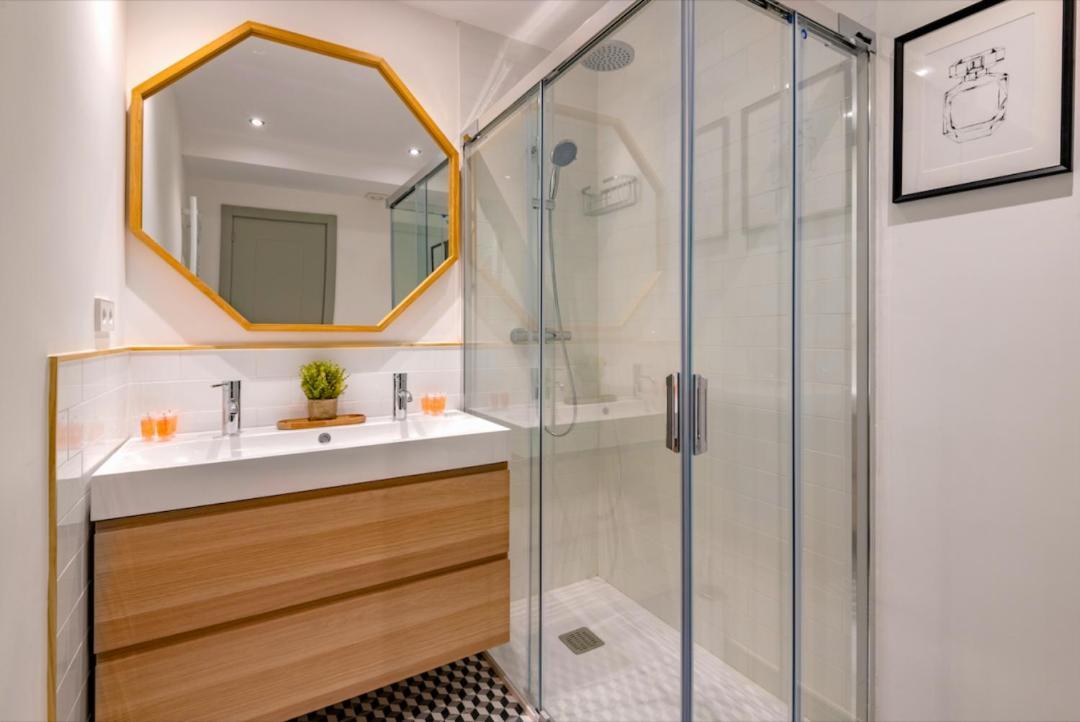 2 Bedrooms 1 Bathroom Furnished - Justicia - Incredible Views - Mintystay Madrid Eksteriør billede